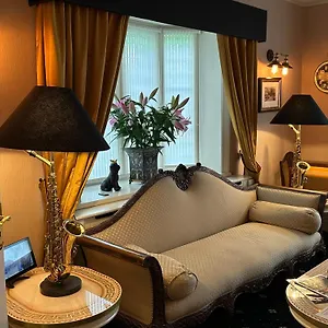 House Bed & Breakfast Chester